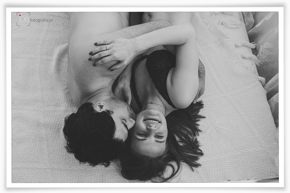 8 sesja sensualna zmyslowa erotyczne zdjecia para narzeczeni jdbfotografia zakochani fotograf jagoda barteczko wodzislaw slaski rybnik raciborz